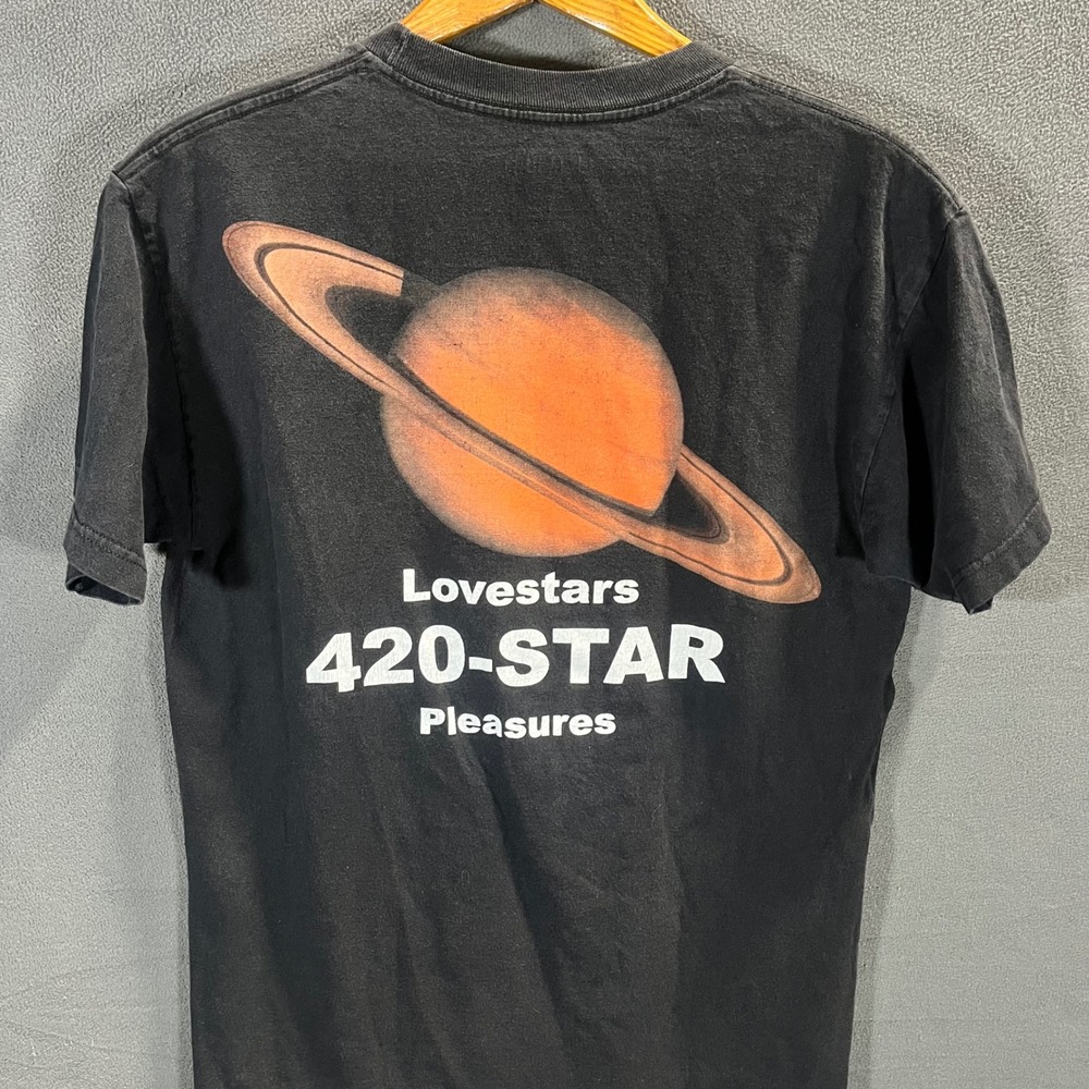 Pleasures Lovestars 420-STAR Graphic T-Shirt Black Mens Medium Saturn Streetwear
